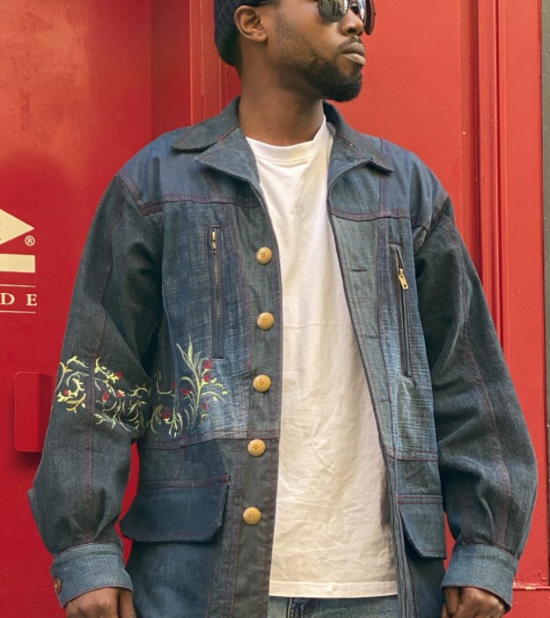 veste en jean modèle Militaire